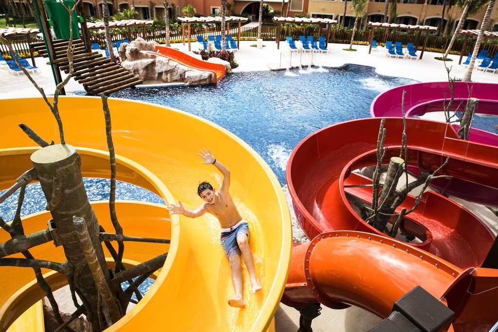 Spring Break 2025: All-Inclusive Family Resorts Reimagined - Go Holibay